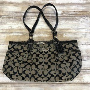 Coach Signature handbag